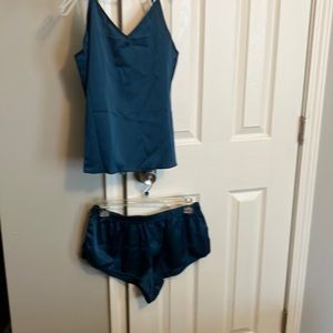 intimate tank & Short set by Ekouaer